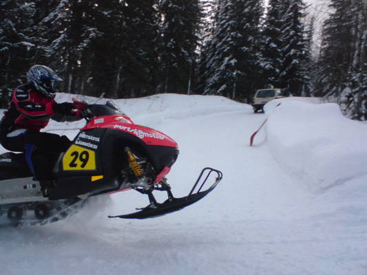 Polaris IQ 600RR
Tuupovaaran SM-enduro 2008
Avainsanat: polaris