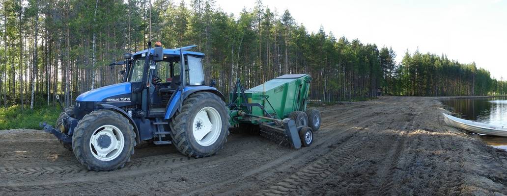 NH TS115 kivitöissä rannalla
Avainsanat: New Holland NH TS TS115 Kivi-Pekka Kivipekka