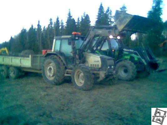 maanajo koneet
vallu 6750(luulisin) deutz 135mk3
Avainsanat: valtra 6750