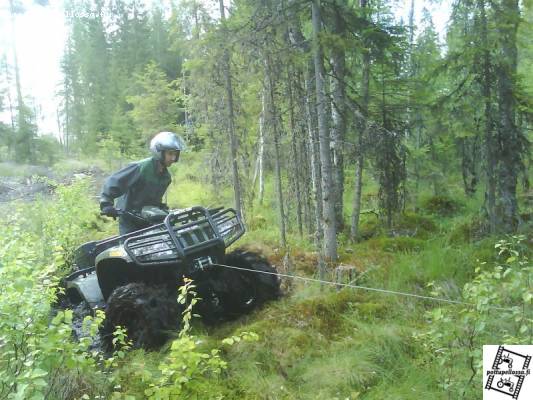 Arctic Cat 500, Warn pelastaa...
