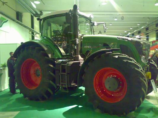 Fendt 936 vario
kuvia koneagriasta
Avainsanat: fendt 936 vario koneagria