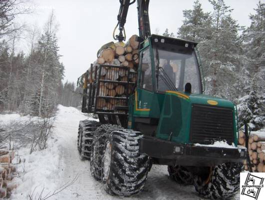 Logman 811F
liikkuu se puu tälläkin
Avainsanat: logman