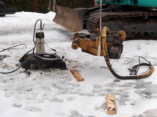 Engcon 20
engconi sano työsopimuksen irti
Avainsanat: engcon 20 pyörittäjä