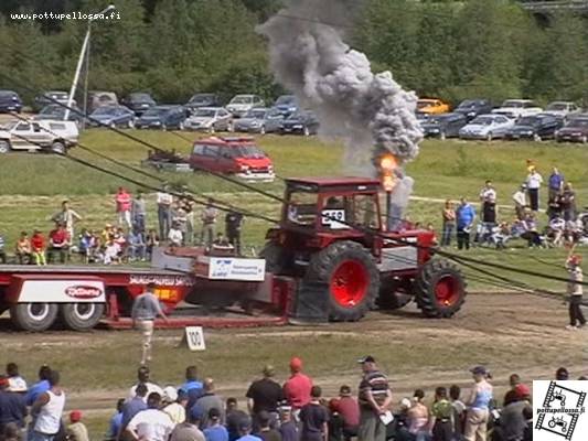 Volvo BM 2654
Haapajärven tractor pulling SM-osakilpailu ja farmi 6000kg 
