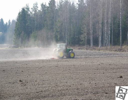 Kynnöksen tasailua
Potila P660 & JD 6620
Avainsanat: potila p660