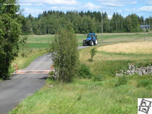 NH TM155
Uus nyykkäri just tulos kotio
Avainsanat: New Holland