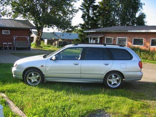 Nissan Primera 2,0i CVT
tatsuni on mun ratsuni
Avainsanat: nissan