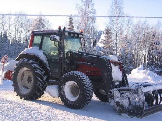 Valtra 6400
Talvi 2008 Ja Valtra 6400
Avainsanat: 6400