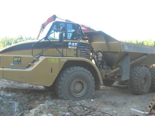 Cat 735
dumpperi
Avainsanat: Cat, Cat 735