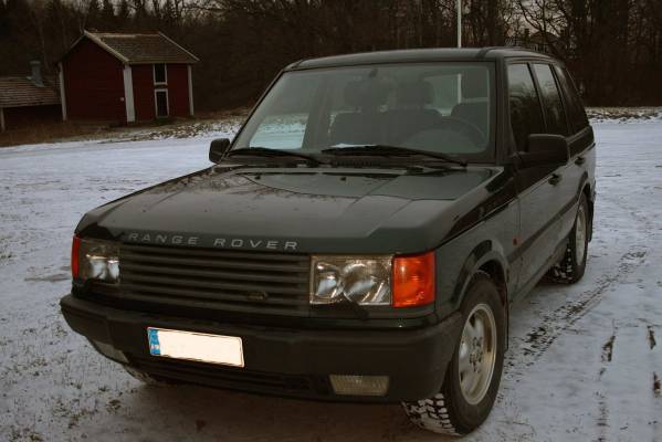 Range Rover
 Range Rover 4,5 HSE  vuosimallia 2000
Avainsanat: Rangerover Siuntio