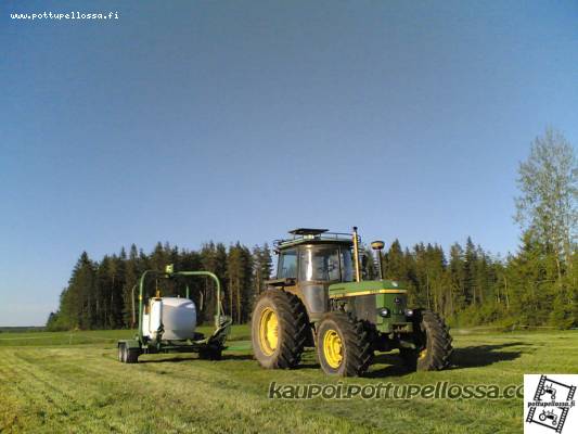 JD 3350 ja Agronic 1520 rc
Avainsanat: rehunteko