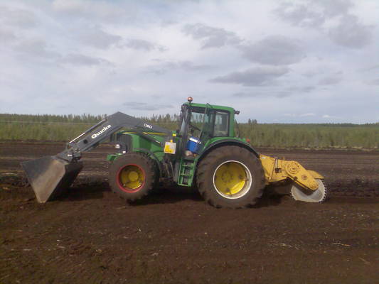 John Deere 6920 ja Meri
Avainsanat: JD