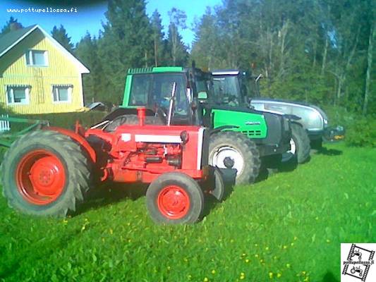 Meidän 565 ja t180 ja kaverin 6400
