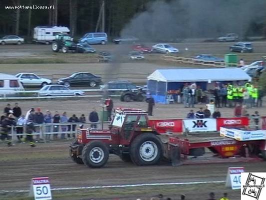 Fiat 160-90
Kalajoen tractor pulling SM-osakilpailu ja farmi 8500kg
