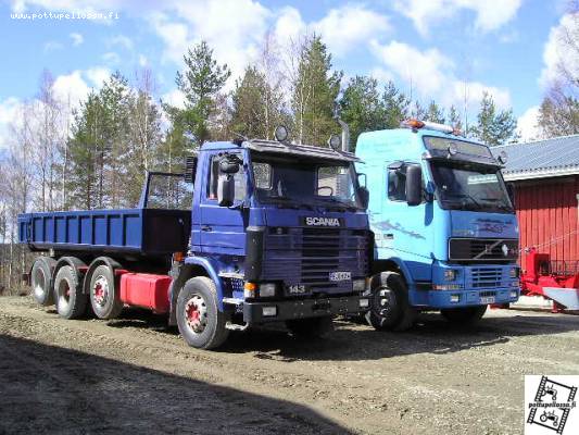 Volvo FH12 ja Scania 143h
Avainsanat: volsca