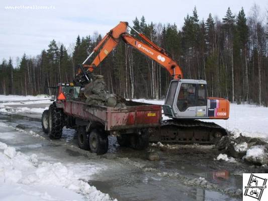 ruoppaustyö maalta..
