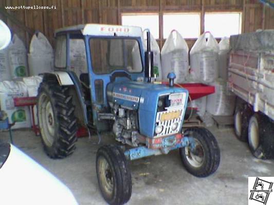 Ford 4000
