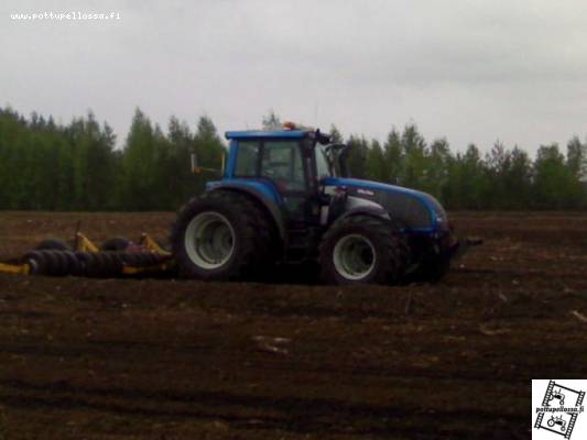 T190cr jyrsimässä
