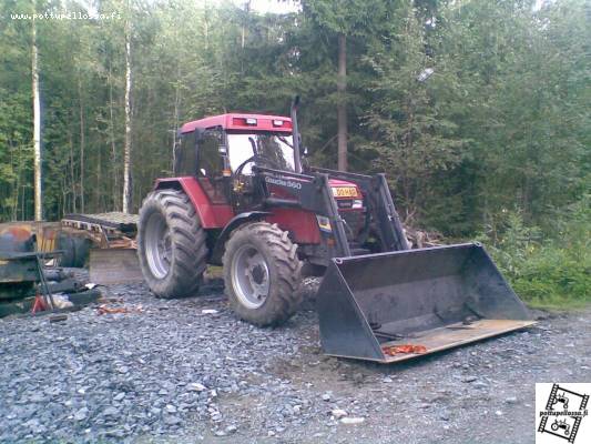 Case levolla
Avainsanat: case ih international 5130 maxxum