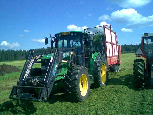 john deere 6420
Avainsanat: jontikka