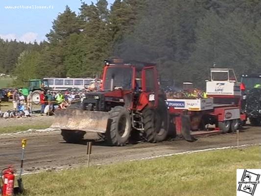 Valmet 2105
Piikkiön tractor pulling SM-osakilpailu ja farmi 8500kg
