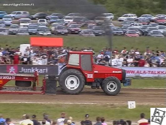 Valmet 905
Haapajärven tractor pulling SM-osakilpailu ja farmi 6000kg
