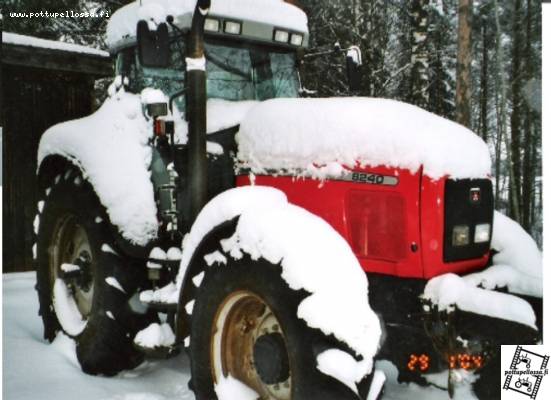 MF 8240 suo härdelli.
deksta voi kertoo enemmän koneesta.
Avainsanat: MF