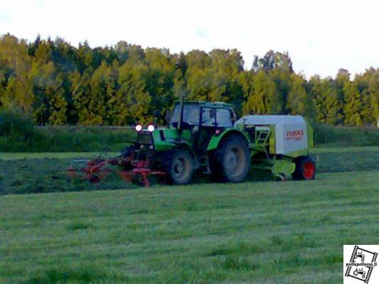 Deutz-Claas
Turboyhdistelmä!!
Avainsanat: deutz claas karhotin