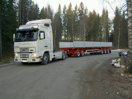 Volvo FH 12
