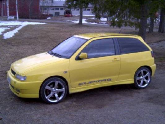 Seat Ibiza Cupra 2
