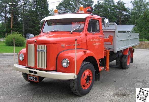 Scania
Scania L50 Super vm. -72, nosturi Hiab 550, museoajoneuvo.
Avainsanat: Scania