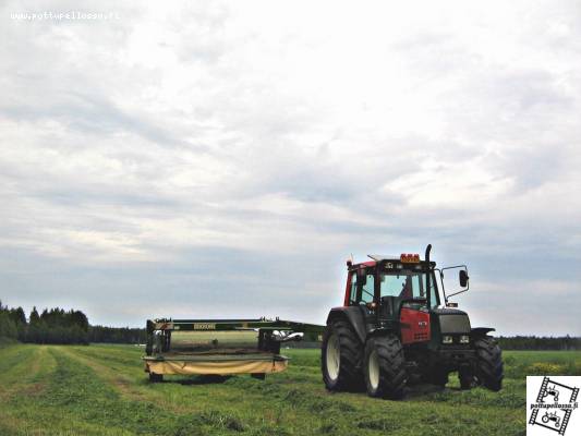 Valtra 6300 & Krone AMT 320CV
