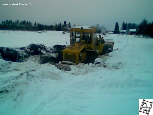 catti vähä uppos!
Avainsanat: cat caterpillar