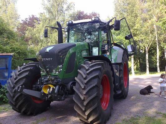 fendt 930
hakemassa tytärtäni päivähoidosta
