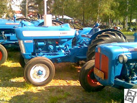 ford 3000
kuvia weteraani päiviltä oulaisista -06
Avainsanat: ford 300