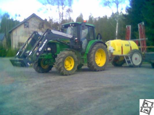 john deere 6320aq2 + kasi varmaanki 2000l
ruiskutettu tällä ruiskulla joku 500ha
Avainsanat: jontikka kasi