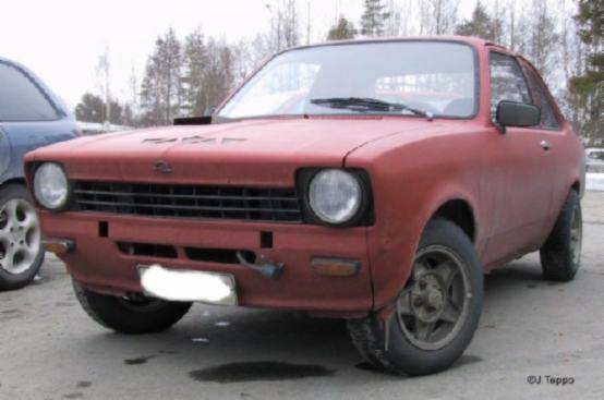 Opel Kadett C 2.0
Rakennettu karvaooppeli 2.0 litran koneella
