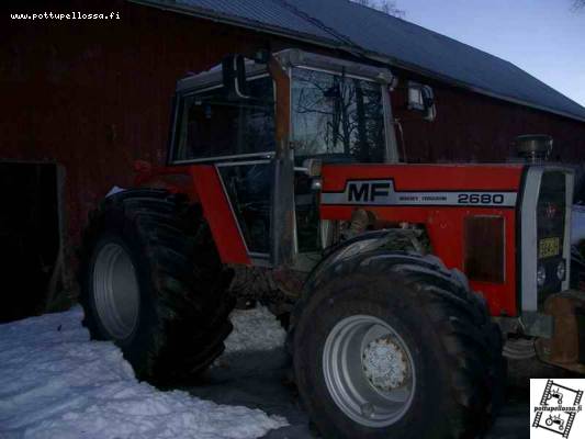 MF 2680
Arkistojen aarteita ..edellinen traktorini
Avainsanat: Mf 2680