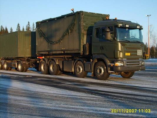 Puolustusvoimien Scania R500
Puolustusvoimien Scania R500 vaihtolava-auto.
Avainsanat: Puolustusvoimat PV Scania R500 abc hirvaskangas