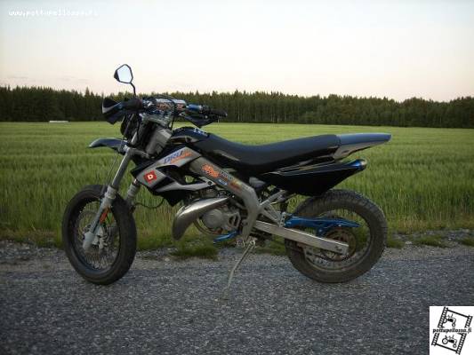 DERBI
DRD SM 2005
