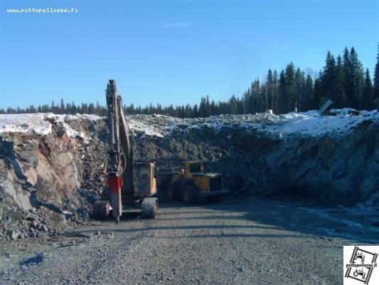 komatsu wa 700 ja volvo ec 220b
tornion talavi
Avainsanat: komatsu wa700 volvo ec 220b