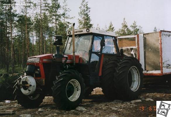 Zetor 12145
Kuva alajärveltä.
