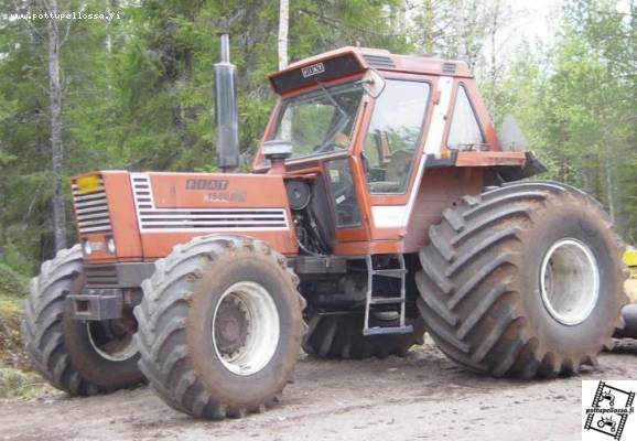 Fiat 1580DT
Heinon kone, kuva kyyjärveltä.
