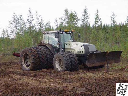 Valtra 8400 160hv
