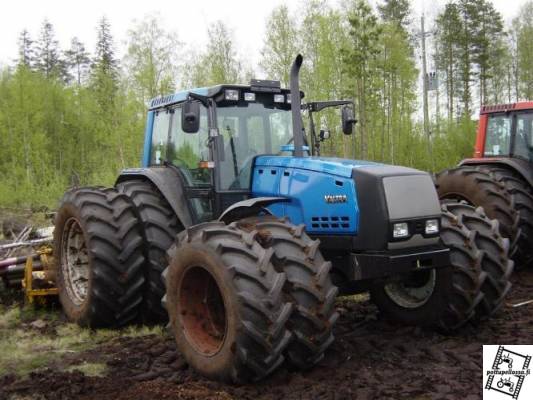 Valtra 8550
Kuva kyyjärveltä.
