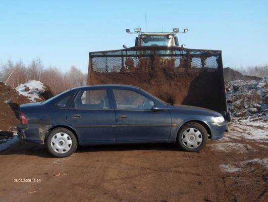 Volvo L150E ja Puuppeli
Volvo L150E ja Puuppeli
