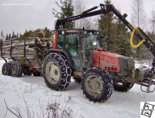 valmet 6650
Kova kone puun ajossa
Avainsanat: 6650 valmet