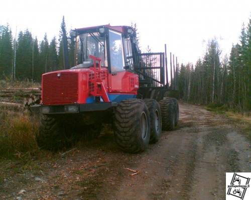 valmet 840.2
tuommonen tulee meijän moton perässä.
Avainsanat: valmet