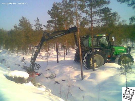 6400, Kronos ja nisula 150E
Avainsanat: valtra valmet 6400