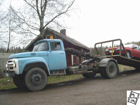 Zil 130
Näppärä maatalous yksikkö
Avainsanat: Zil 130